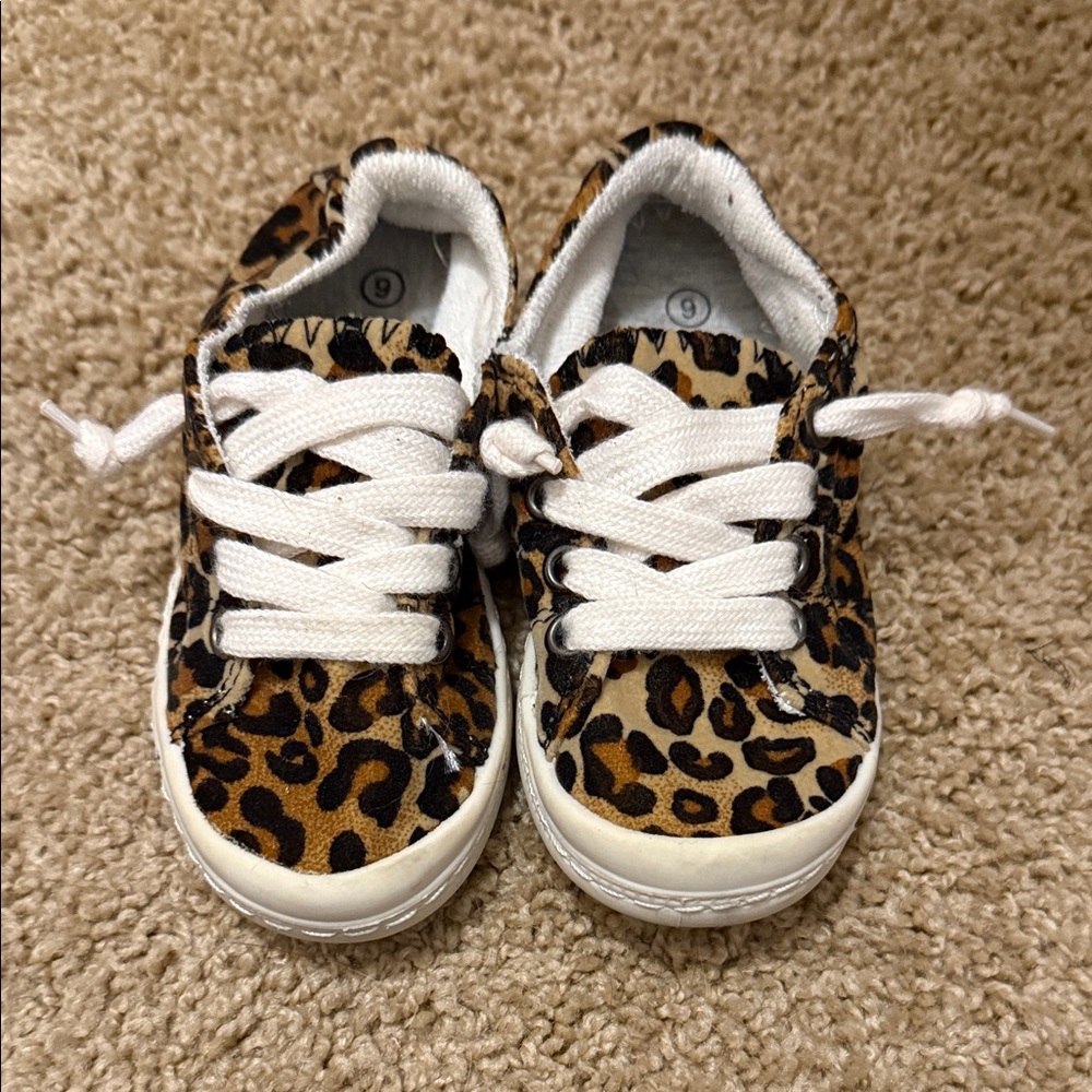 Link Kids Leopard Print Sneakers with White Laces
